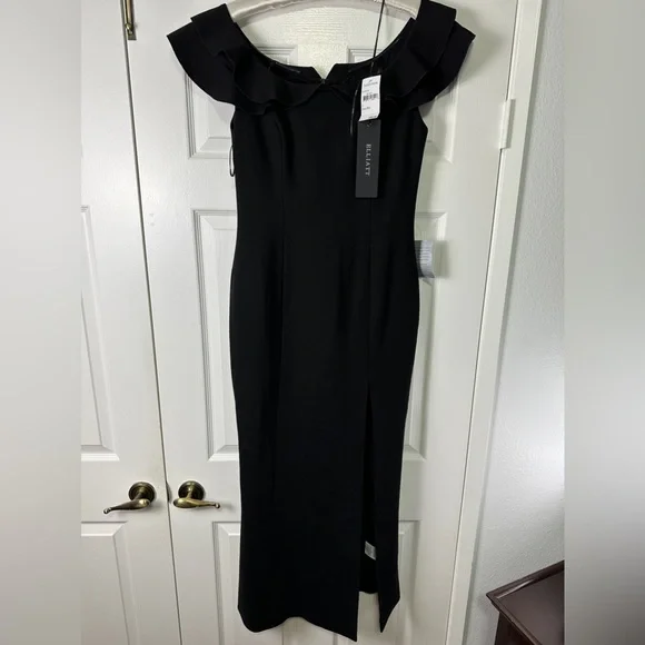 Elliatt Black Raja Dress with tiered ruffles and slit.Women’s Large NEW Gown.